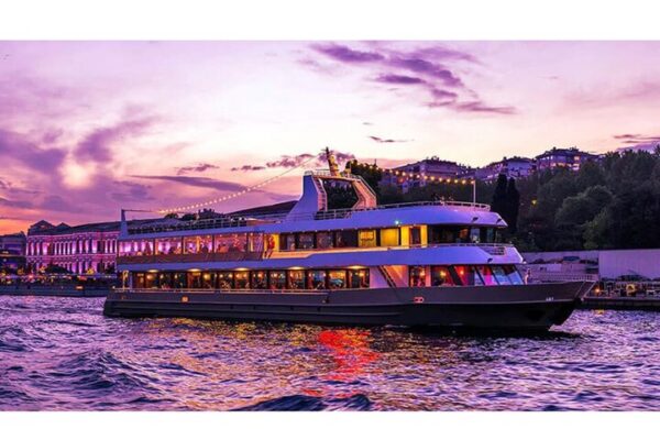 Bosphorus by Night Dinner Cruise